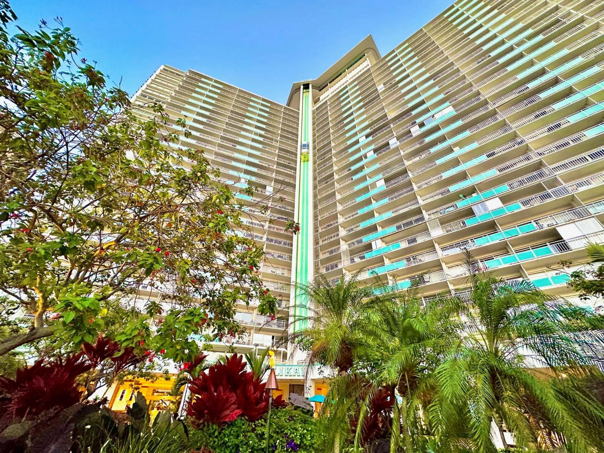 Waikiki Beach Experience! Luxury Oceanview Suite! 호놀룰루 외부 사진