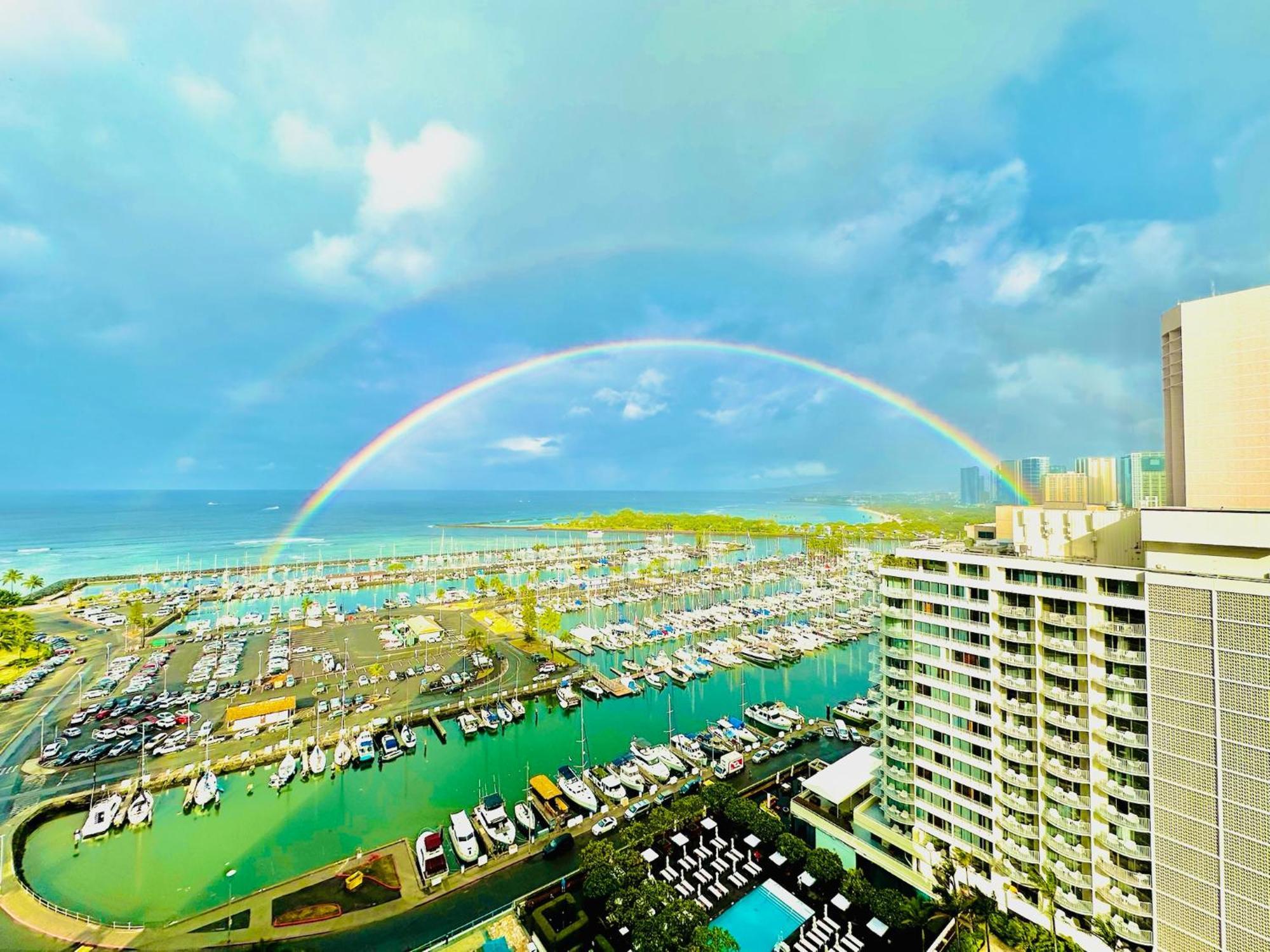 Waikiki Beach Experience! Luxury Oceanview Suite! 호놀룰루 외부 사진