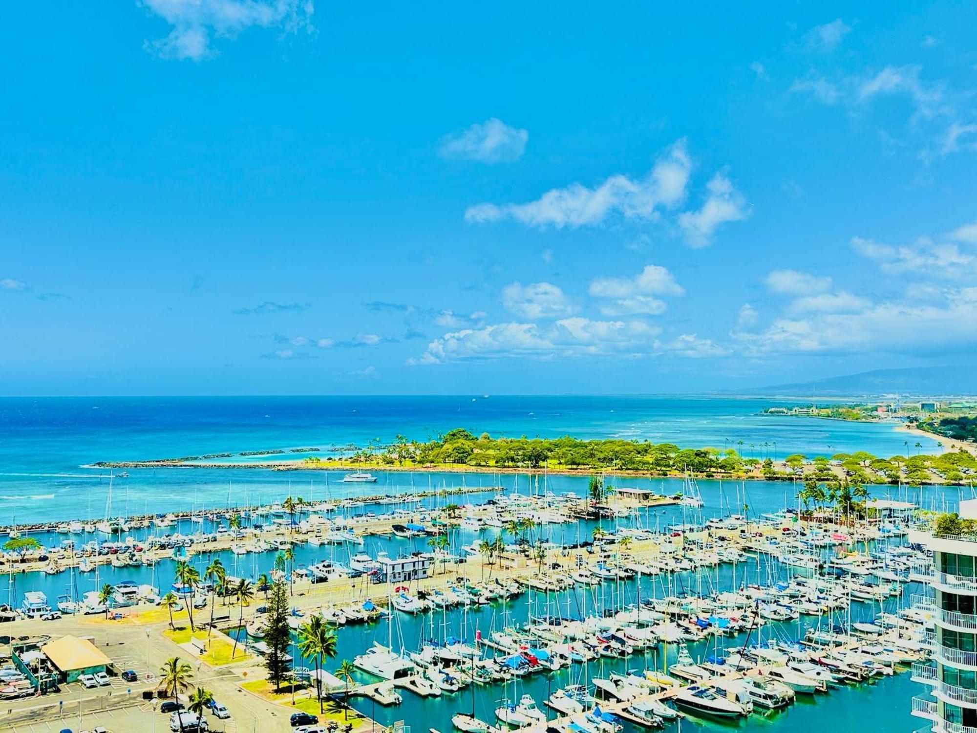 Waikiki Beach Experience! Luxury Oceanview Suite! 호놀룰루 외부 사진