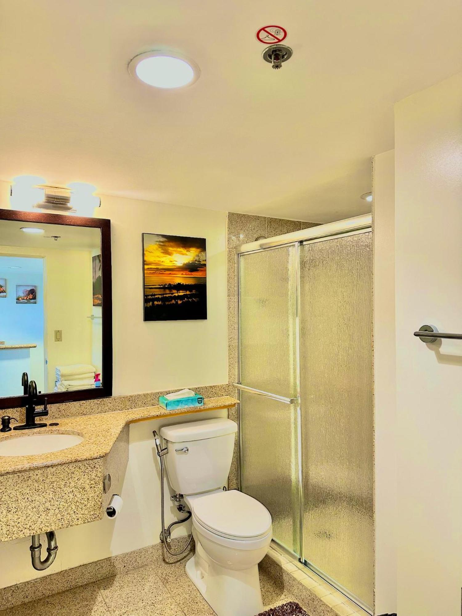 Waikiki Beach Experience! Luxury Oceanview Suite! 호놀룰루 외부 사진