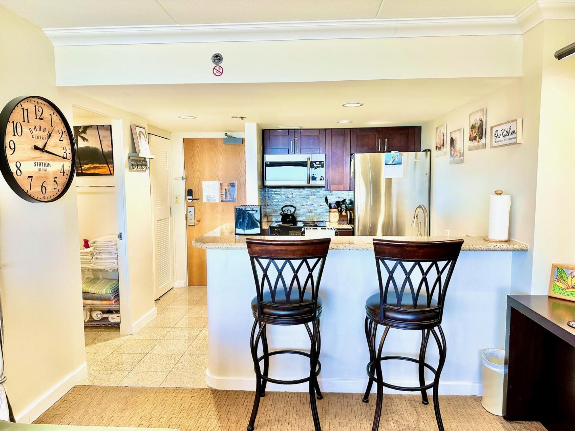 Waikiki Beach Experience! Luxury Oceanview Suite! 호놀룰루 외부 사진