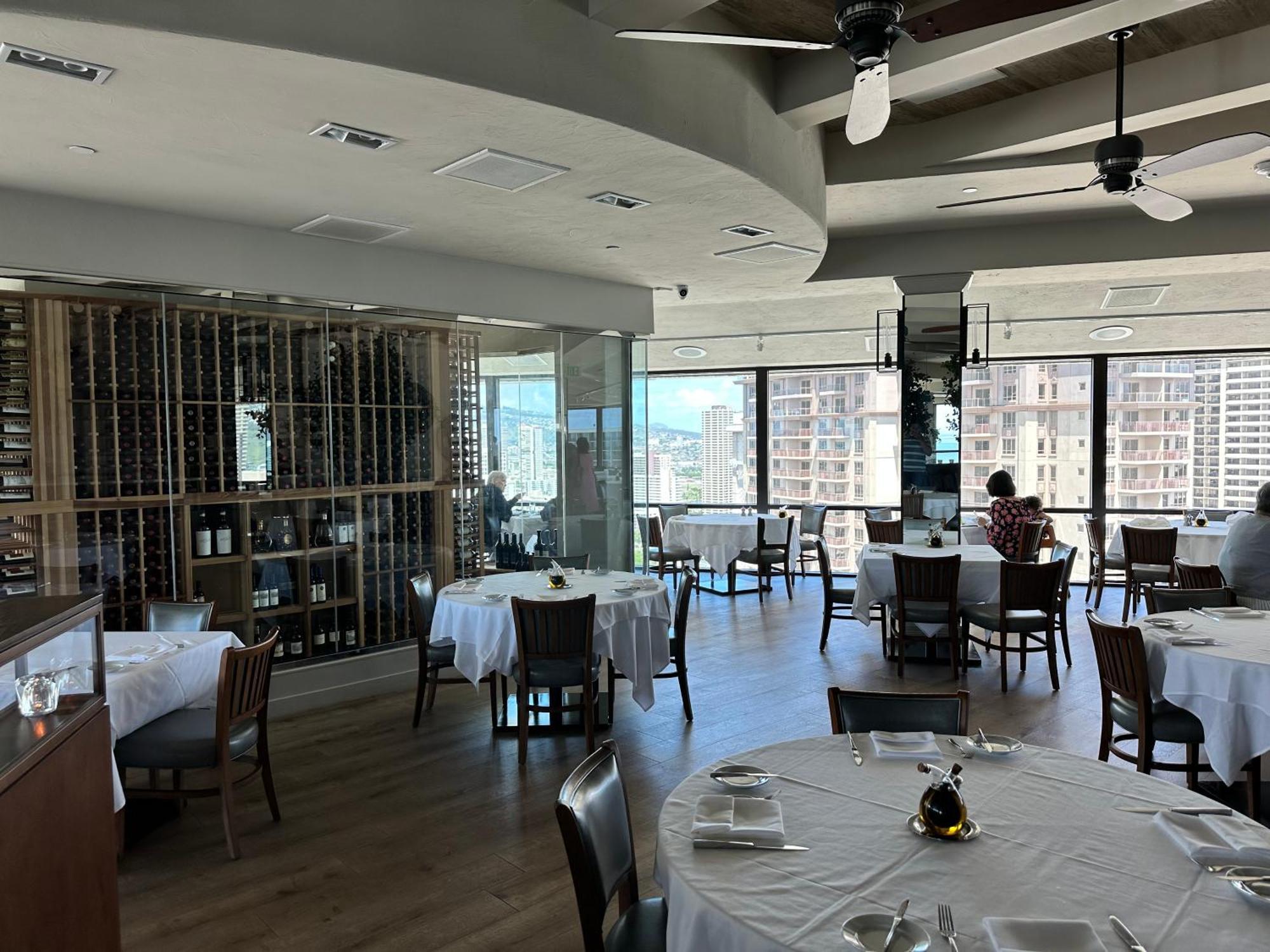 Waikiki Beach Experience! Luxury Oceanview Suite! 호놀룰루 외부 사진